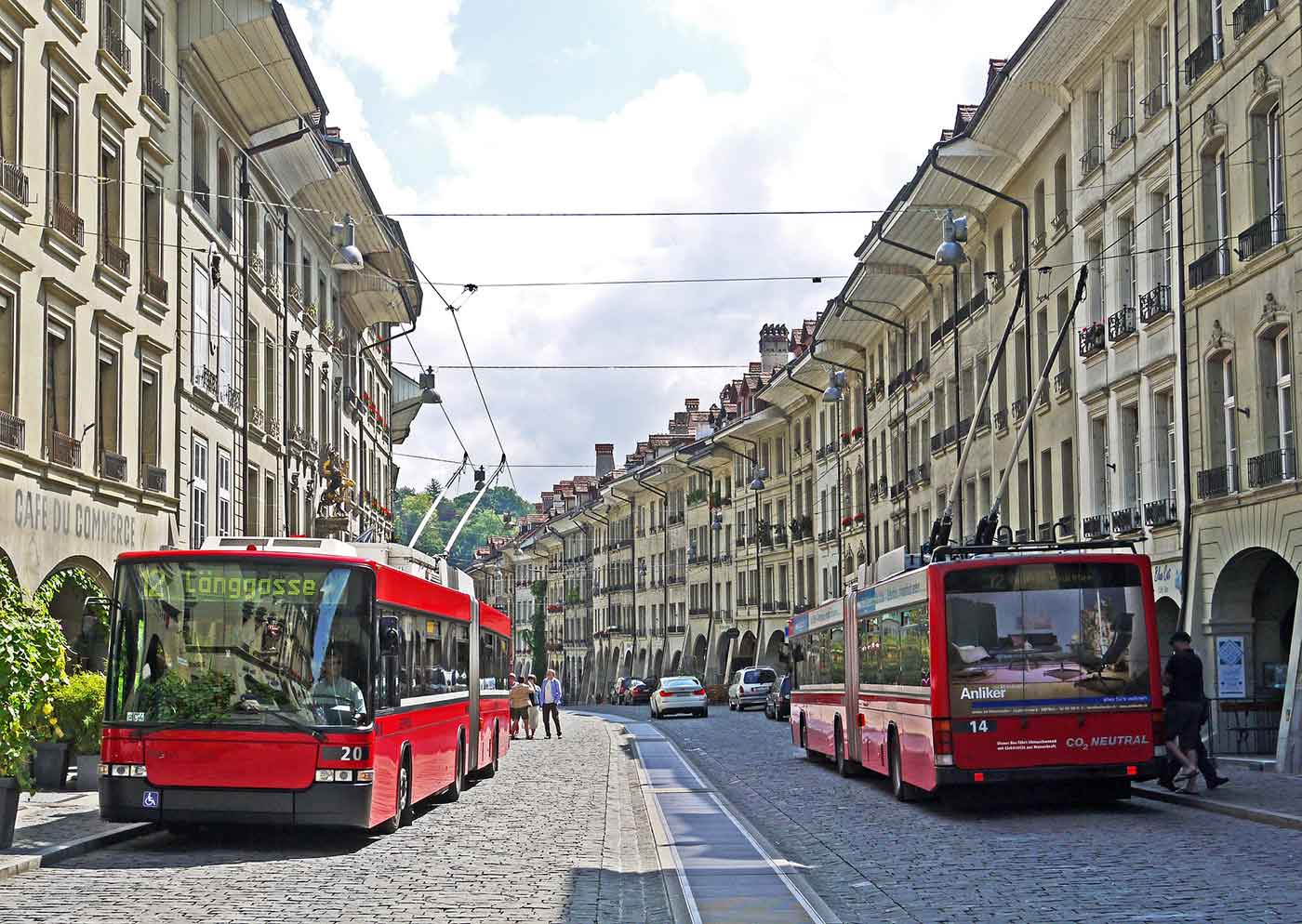 Trolleybusse in der Berner Altstadt 